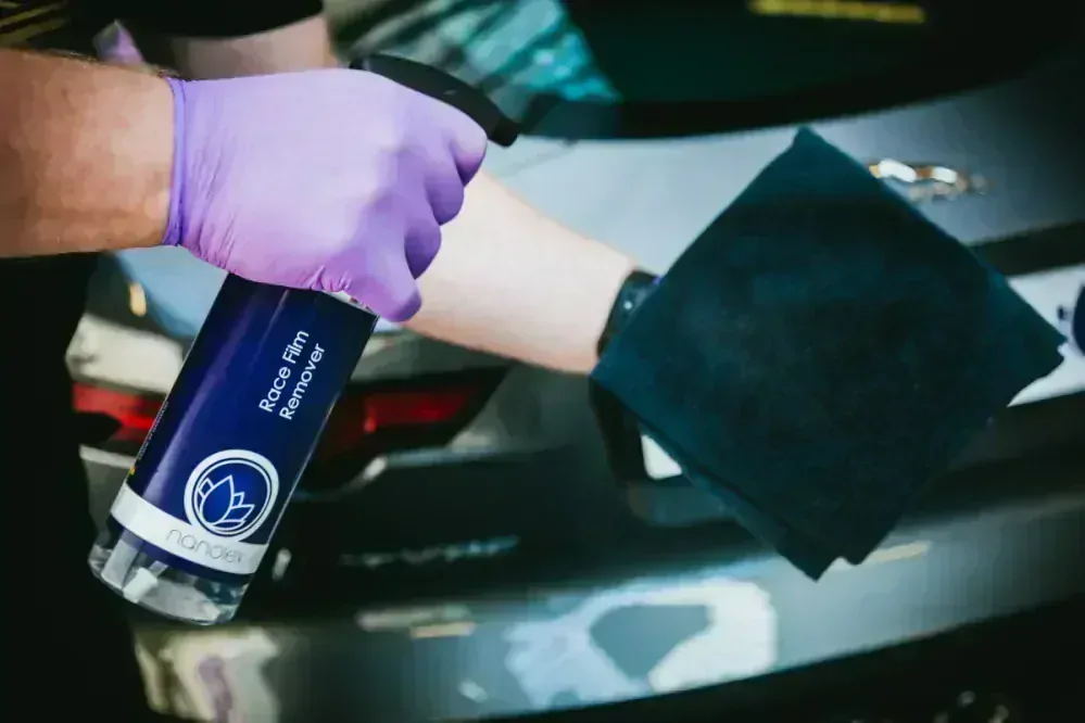 750ml Nanolex RACE FILM REMOVER - odstraňovač asfaltu, lepidla a silniční kontaminace